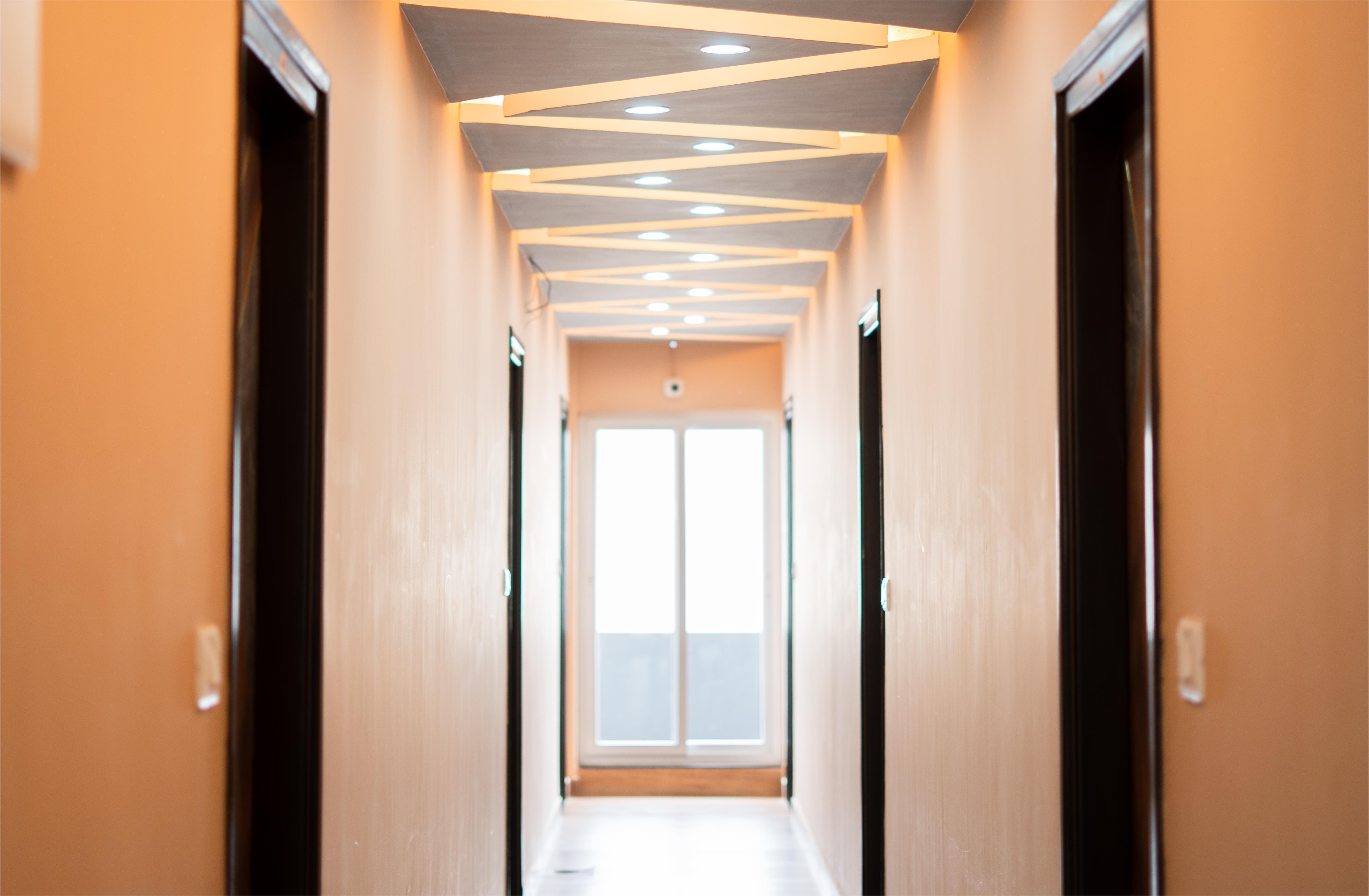 restobar  AC room Non AC room twin room family-friendly bar  cheap and clean hotel rooms