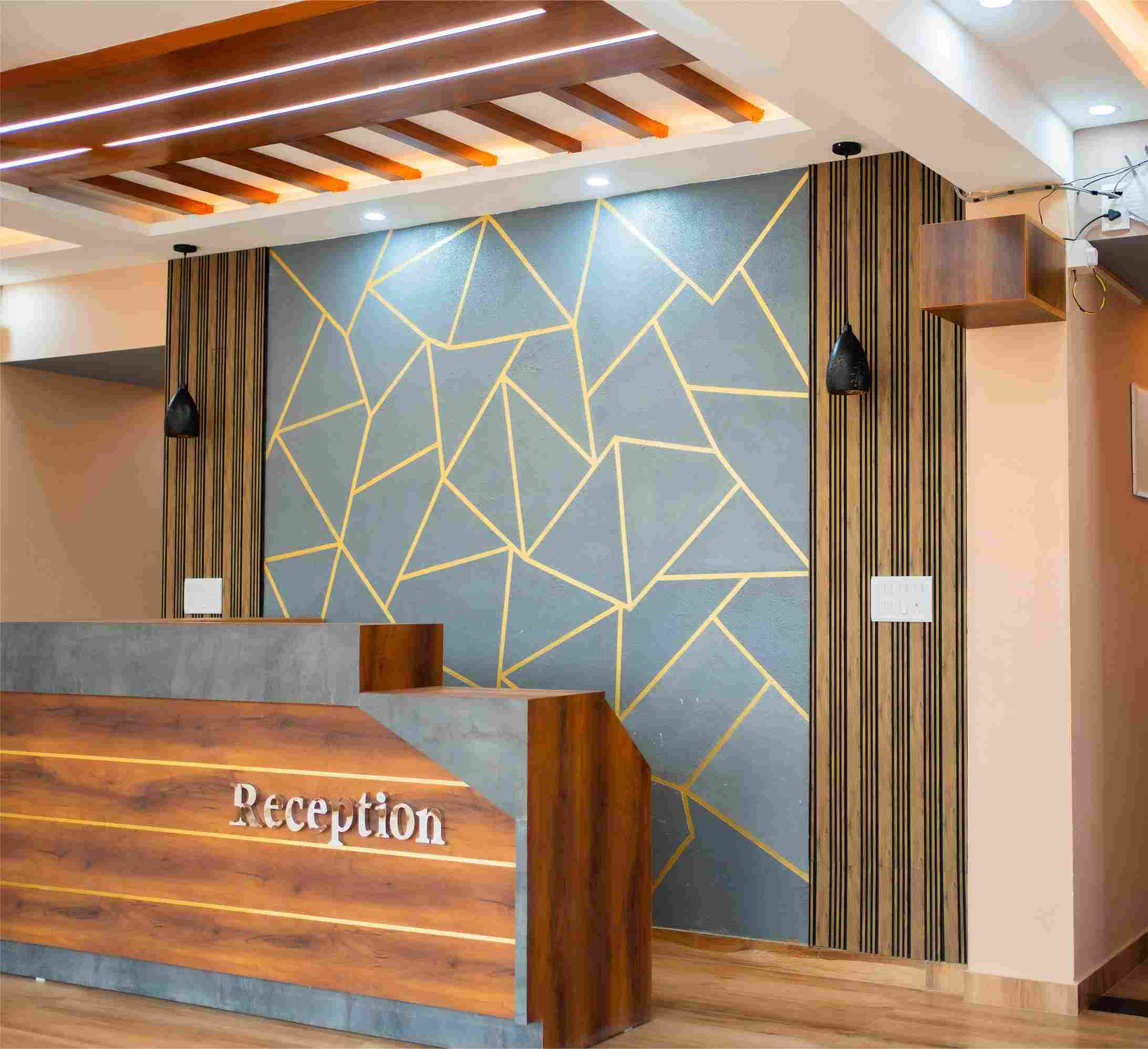 Modern Reception Area - Elixir Resto Bar Hotels Bangalore